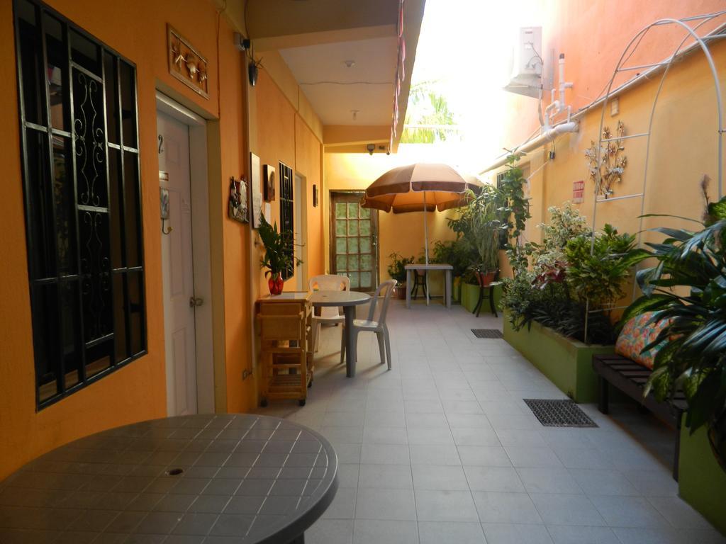 Bella Sombra Guest House Downtown Belize City Szoba fotó