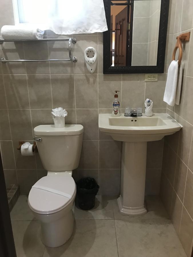 Bella Sombra Guest House Downtown Belize City Kültér fotó
