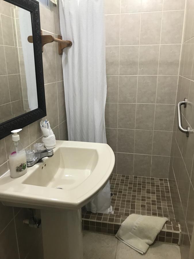 Bella Sombra Guest House Downtown Belize City Kültér fotó